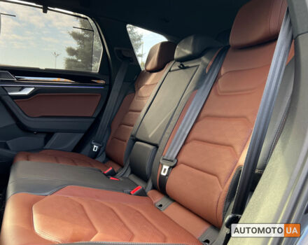 Коричневый Фольксваген Туарег, объемом двигателя 3 л и пробегом 10 тыс. км за 83600 $, фото 16 на Automoto.ua