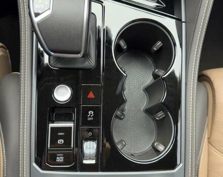 Коричневый Фольксваген Туарег, объемом двигателя 2.97 л и пробегом 76 тыс. км за 75077 $, фото 7 на Automoto.ua