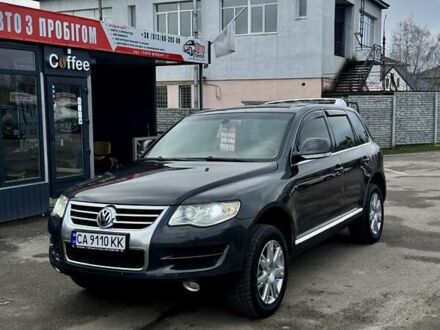 Коричневий Фольксваген Туарег, об'ємом двигуна 3 л та пробігом 391 тис. км за 10900 $, фото 1 на Automoto.ua