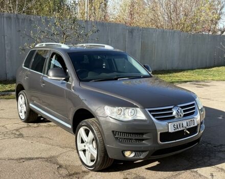 Коричневый Фольксваген Туарег, объемом двигателя 3 л и пробегом 132 тыс. км за 5500 $, фото 1 на Automoto.ua