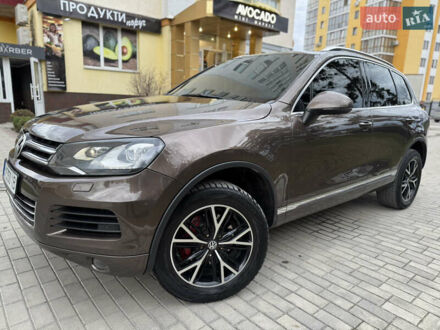 Фольксваген Туарег 2010 у Каменце-Подольском на Automoto.ua Коричневий Фольксваген Туарег, об'ємом двигуна 3 л та пробігом 277 тис. км за 15999 $, фото 1 на Automoto.ua