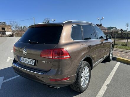 Фольксваген Туарег 2011 в Вышгороде на Automoto.ua Коричневый Фольксваген Туарег, объемом двигателя 3 л и пробегом 273 тыс. км за 15000 $, фото 1 на Automoto.ua