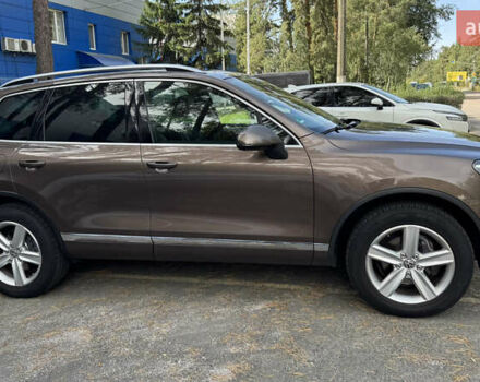 Коричневый Фольксваген Туарег, объемом двигателя 3 л и пробегом 230 тыс. км за 19200 $, фото 1 на Automoto.ua