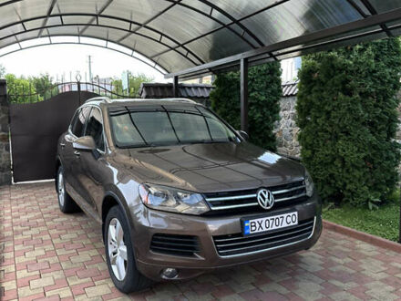 Коричневий Фольксваген Туарег, об'ємом двигуна 3 л та пробігом 280 тис. км за 16500 $, фото 1 на Automoto.ua