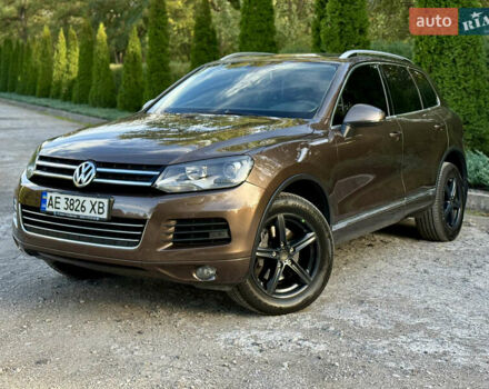 Коричневий Фольксваген Туарег, об'ємом двигуна 2.97 л та пробігом 270 тис. км за 17000 $, фото 1 на Automoto.ua
