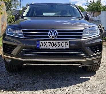 Коричневий Фольксваген Туарег, об'ємом двигуна 2.97 л та пробігом 270 тис. км за 22500 $, фото 1 на Automoto.ua