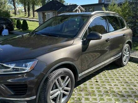 Фольксваген Туарег 2016 в Тернополе на Automoto.ua Коричневый Фольксваген Туарег, объемом двигателя 3.6 л и пробегом 179 тыс. км за 19999 $, фото 1 на Automoto.ua