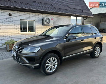 Коричневий Фольксваген Туарег, об'ємом двигуна 3 л та пробігом 154 тис. км за 33300 $, фото 1 на Automoto.ua