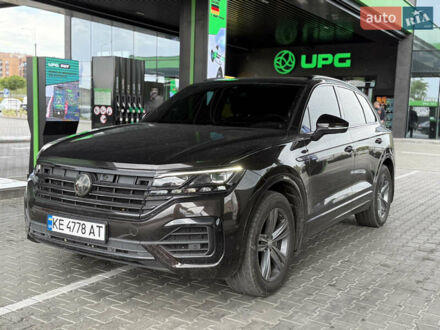 Фольксваген Туарег 2019 в Днепре (Днепропетровске) на Automoto.ua Коричневый Фольксваген Туарег, объемом двигателя 2.97 л и пробегом 195 тыс. км за 46600 $, фото 1 на Automoto.ua