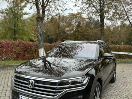 Фольксваген Туарег 2020 в Луцке на Automoto.ua Коричневый Фольксваген Туарег, объемом двигателя 2.97 л и пробегом 169 тыс. км за 46900 $, фото 1 на Automoto.ua