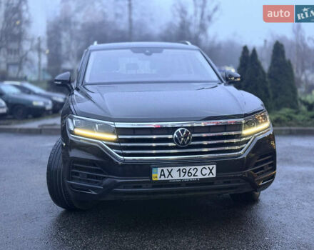 Коричневый Фольксваген Туарег, объемом двигателя 3 л и пробегом 78 тыс. км за 48000 $, фото 1 на Automoto.ua