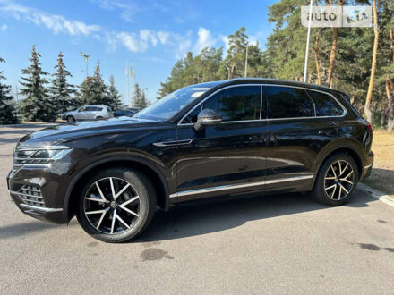 Фольксваген Туарег 2021 в Киеве на Automoto.ua Коричневый Фольксваген Туарег, объемом двигателя 2.97 л и пробегом 54 тыс. км за 70000 $, фото 1 на Automoto.ua