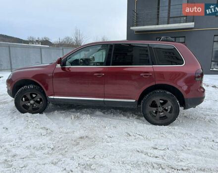 Красный Фольксваген Туарег, объемом двигателя 2.5 л и пробегом 252 тыс. км за 3600 $, фото 8 на Automoto.ua