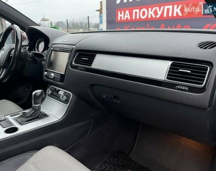 Красный Фольксваген Туарег, объемом двигателя 3.6 л и пробегом 189 тыс. км за 22649 $, фото 23 на Automoto.ua