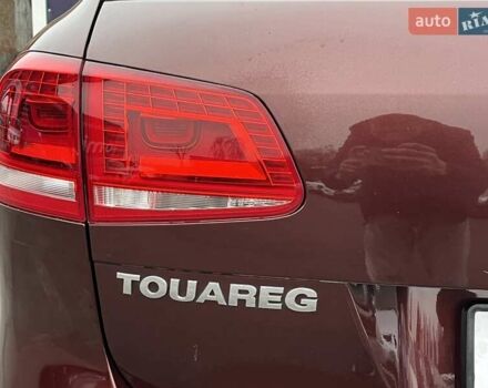 Красный Фольксваген Туарег, объемом двигателя 3.6 л и пробегом 189 тыс. км за 22649 $, фото 11 на Automoto.ua
