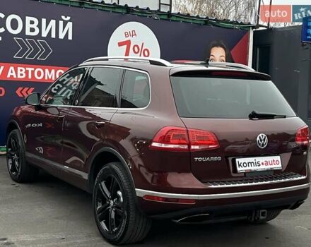 Красный Фольксваген Туарег, объемом двигателя 3.6 л и пробегом 189 тыс. км за 22649 $, фото 9 на Automoto.ua