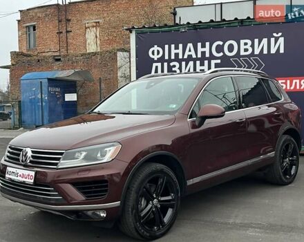 Красный Фольксваген Туарег, объемом двигателя 3.6 л и пробегом 189 тыс. км за 22649 $, фото 7 на Automoto.ua