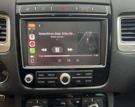 Красный Фольксваген Туарег, объемом двигателя 3.6 л и пробегом 127 тыс. км за 21500 $, фото 56 на Automoto.ua