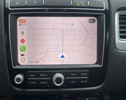 Красный Фольксваген Туарег, объемом двигателя 3.6 л и пробегом 127 тыс. км за 21500 $, фото 57 на Automoto.ua