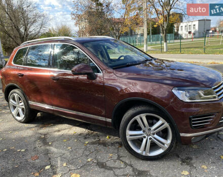 Красный Фольксваген Туарег, объемом двигателя 3.6 л и пробегом 127 тыс. км за 21500 $, фото 7 на Automoto.ua