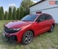Красный Фольксваген Туарег, объемом двигателя 2.97 л и пробегом 29 тыс. км за 77700 $, фото 1 на Automoto.ua