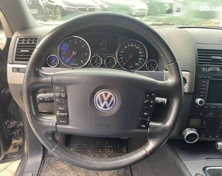 Фольксваген Туарег, объемом двигателя 5 л и пробегом 282 тыс. км за 10000 $, фото 13 на Automoto.ua