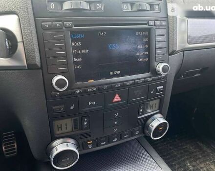 Фольксваген Туарег, объемом двигателя 5 л и пробегом 282 тыс. км за 10000 $, фото 16 на Automoto.ua