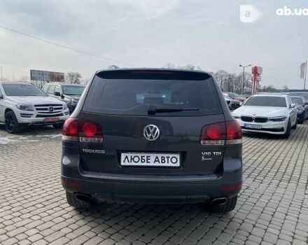 Фольксваген Туарег, объемом двигателя 5 л и пробегом 282 тыс. км за 10000 $, фото 5 на Automoto.ua