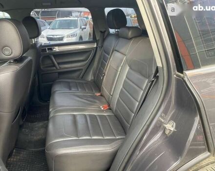 Фольксваген Туарег, объемом двигателя 5 л и пробегом 282 тыс. км за 10000 $, фото 24 на Automoto.ua