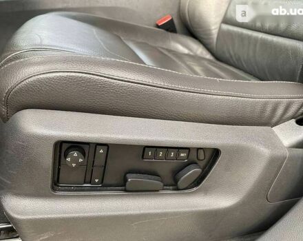 Фольксваген Туарег, объемом двигателя 5 л и пробегом 282 тыс. км за 10000 $, фото 22 на Automoto.ua