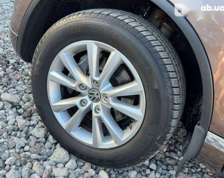 Фольксваген Туарег, об'ємом двигуна 3 л та пробігом 288 тис. км за 20800 $, фото 26 на Automoto.ua