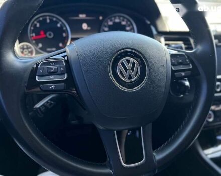 Фольксваген Туарег, объемом двигателя 3 л и пробегом 172 тыс. км за 22400 $, фото 26 на Automoto.ua