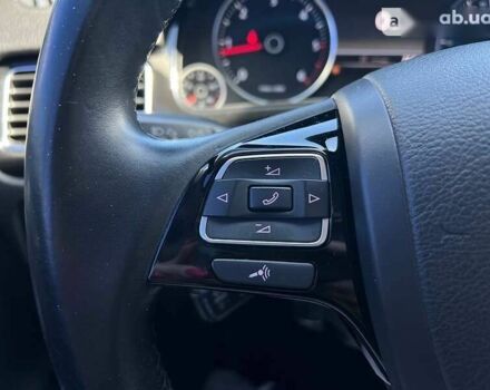 Фольксваген Туарег, объемом двигателя 3 л и пробегом 172 тыс. км за 22400 $, фото 27 на Automoto.ua