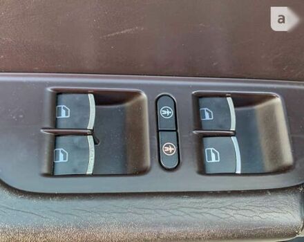 Фольксваген Туарег, объемом двигателя 4.2 л и пробегом 282 тыс. км за 22950 $, фото 19 на Automoto.ua