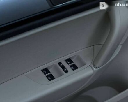 Фольксваген Туарег, объемом двигателя 3 л и пробегом 107 тыс. км за 31900 $, фото 7 на Automoto.ua