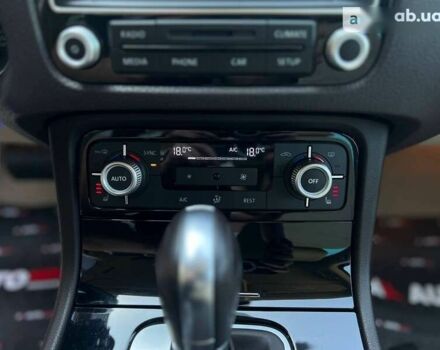 Фольксваген Туарег, объемом двигателя 3 л и пробегом 107 тыс. км за 31900 $, фото 13 на Automoto.ua