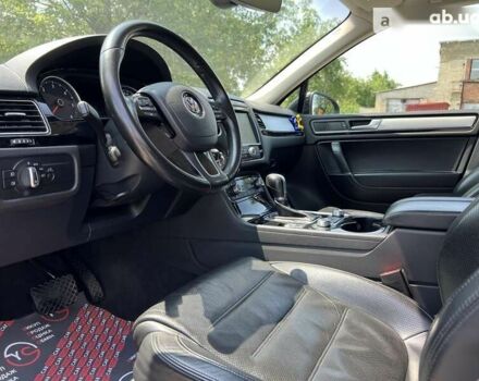 Фольксваген Туарег, об'ємом двигуна 3 л та пробігом 353 тис. км за 27500 $, фото 28 на Automoto.ua