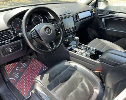 Фольксваген Туарег, об'ємом двигуна 3 л та пробігом 353 тис. км за 27500 $, фото 27 на Automoto.ua