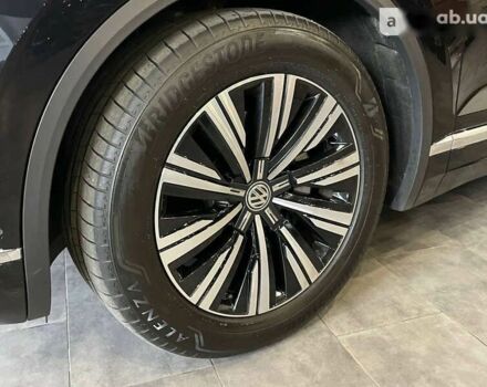 Фольксваген Туарег, объемом двигателя 3 л и пробегом 68 тыс. км за 61900 $, фото 2 на Automoto.ua