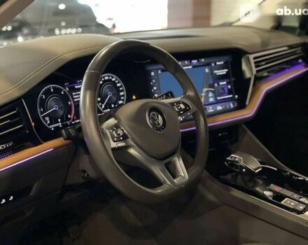 Фольксваген Туарег, объемом двигателя 3 л и пробегом 68 тыс. км за 61900 $, фото 5 на Automoto.ua
