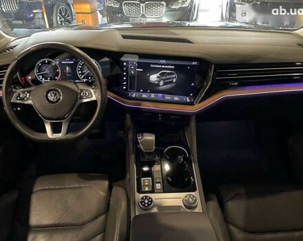 Фольксваген Туарег, объемом двигателя 3 л и пробегом 68 тыс. км за 61900 $, фото 28 на Automoto.ua