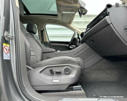 Фольксваген Туарег, об'ємом двигуна 3 л та пробігом 123 тис. км за 56900 $, фото 29 на Automoto.ua