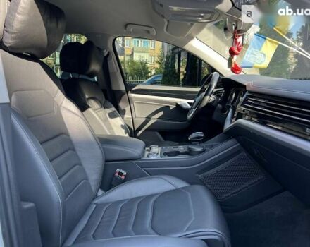 Фольксваген Туарег, объемом двигателя 3 л и пробегом 272 тыс. км за 47200 $, фото 18 на Automoto.ua