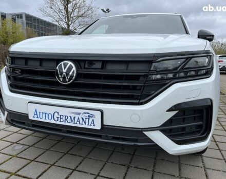 Фольксваген Туарег, об'ємом двигуна 3 л та пробігом 15 тис. км за 95870 $, фото 1 на Automoto.ua