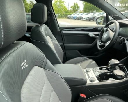 Фольксваген Туарег, об'ємом двигуна 3 л та пробігом 1 тис. км за 102006 $, фото 26 на Automoto.ua