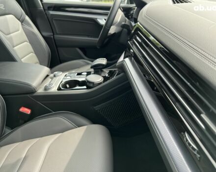 Фольксваген Туарег, об'ємом двигуна 3 л та пробігом 1 тис. км за 102006 $, фото 24 на Automoto.ua