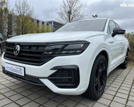 Фольксваген Туарег, об'ємом двигуна 3 л та пробігом 15 тис. км за 95870 $, фото 9 на Automoto.ua