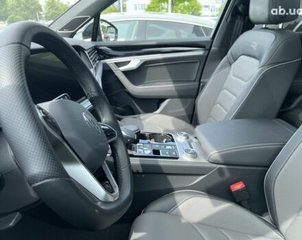 Фольксваген Туарег, об'ємом двигуна 3 л та пробігом 1 тис. км за 102006 $, фото 31 на Automoto.ua