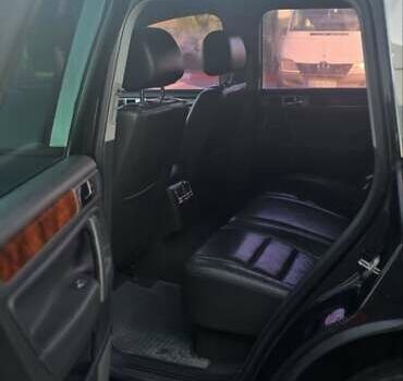 Фольксваген Туарег, объемом двигателя 3.2 л и пробегом 437 тыс. км за 5050 $, фото 10 на Automoto.ua