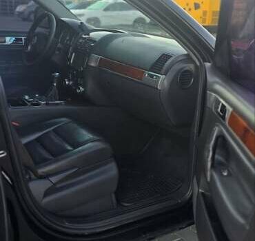 Фольксваген Туарег, объемом двигателя 3.2 л и пробегом 437 тыс. км за 5050 $, фото 3 на Automoto.ua